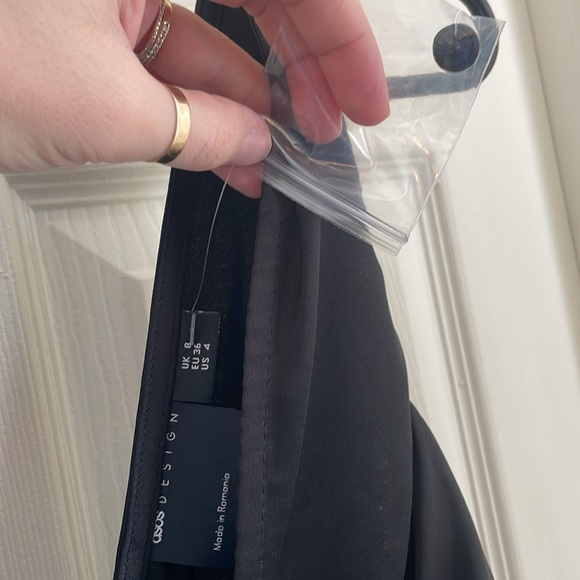 ASOS SATIN MIDI DRESS - Picture 4 of 7